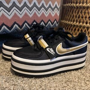 Wmns Vandal 2K 'Metallic Gold'